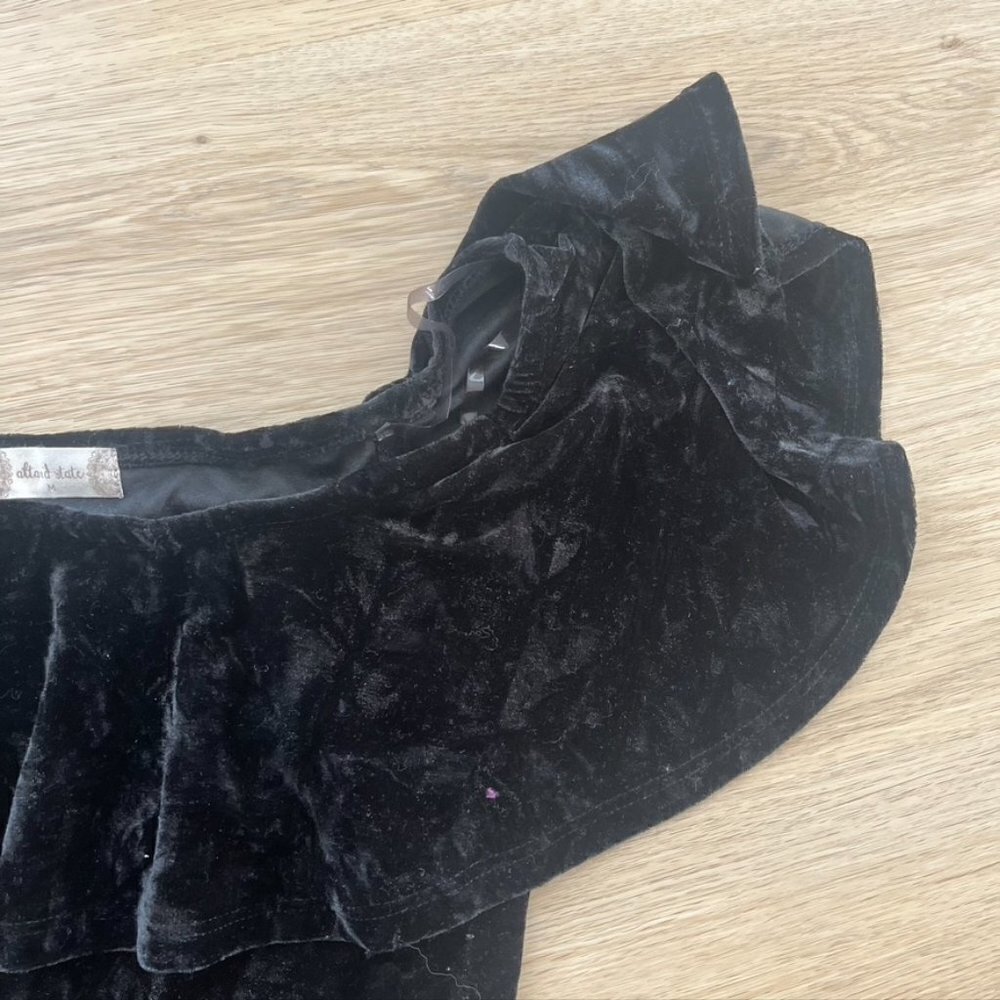 ** Altar’d State Marina Black Velvet Bodysuit Size medium - Picture 4 of 11